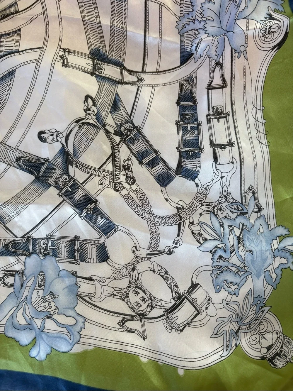 Unbranded Cavalcadour Fleuri Equestrian‎ Belt Crown Floral White Blue Silk Scarf
